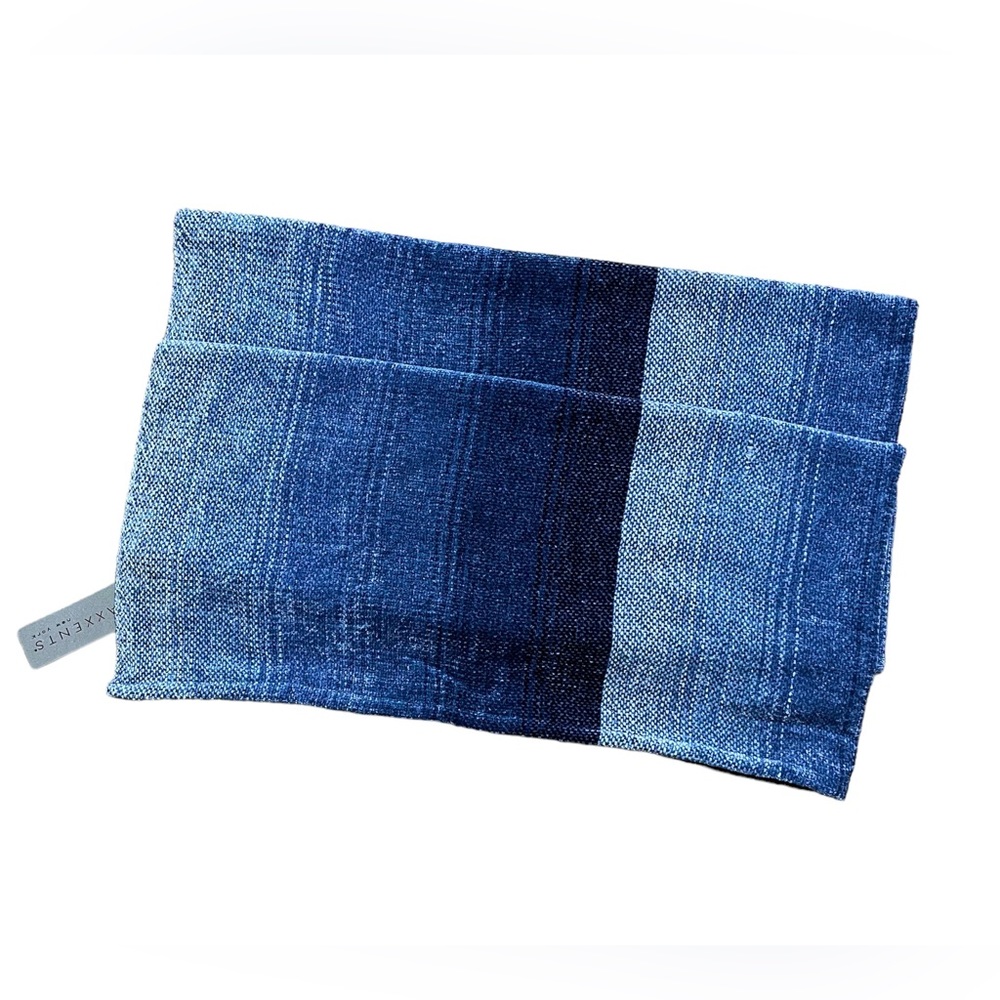 Accents New York Blue Rayon Chenille Square Scarf NWT O/S